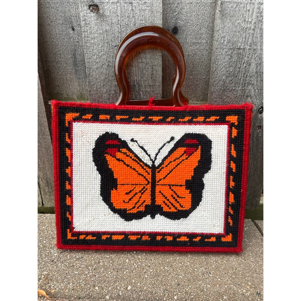 Vintage 1970s Needlepoint Butterfly Motif Handbag Lucite Handles - Picture 3 of 5